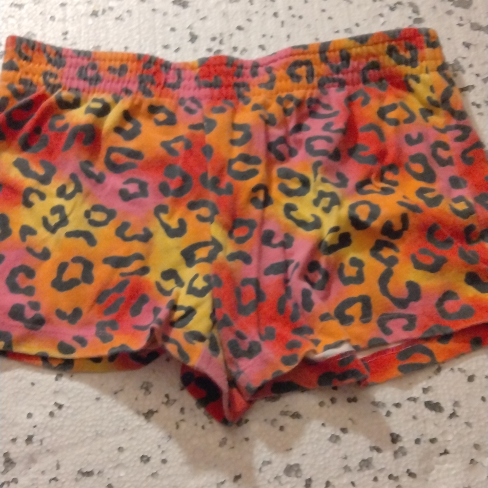 Multi color leopard print op brand shorts